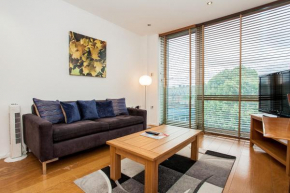 Отель Incredible Modern Central 1-Bed - London Bridge  Лондон